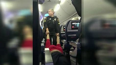 Woman Dragged From Delta Flight After Boarding Without A Ticket