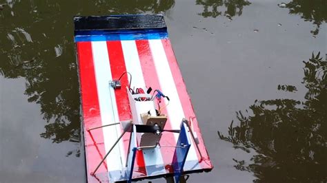 Scratch Built Rc Swamp Boat Air Boat Youtube