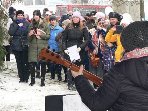 Fotogalerie Rozsv Cen V No N Ho Stromku V K Enovech Doma Lick Den K