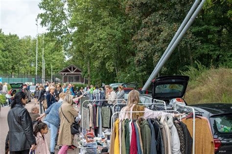 Impressie Vlooienmarkt Augustus Bakkeveen Nl