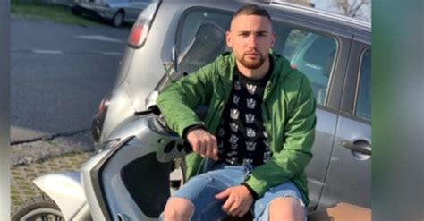 Incidente Auto Moto Nel Napoletano Morto Antonio Leone 24 Anni