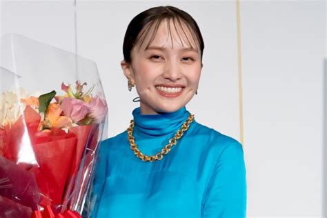 ももクロ・百田夏菜子、高城れにの結婚を祝福「夫婦でもこの作品を見てくれたらいいな」 ／2022年11月10日 写真 映画 ニュース