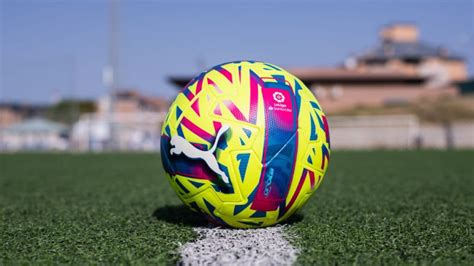 PUMA y LaLiga presentan el balón PUMA ORBITA Yellow Ball