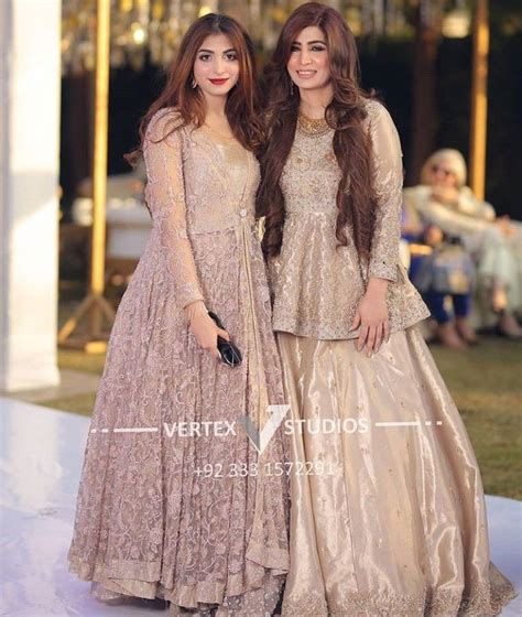 Pin By Aisha On Pakistani Wedding Outfits Prom Dresses Long With