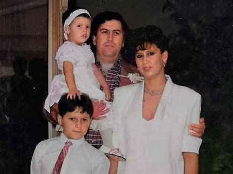 Tras El Imperio De Pablo Escobar Su Esposa E Hijos Viven Entre Las