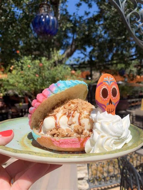 Disneyland Halloween Food Not To Miss This Season Picky Palate