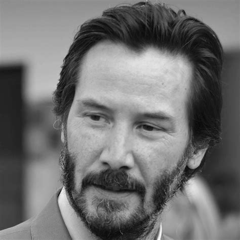 Keanu Reeves Biography • Canadian Movie Actor