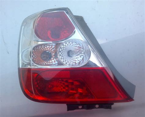 Lampa Honda Civic VII lewa tylna tył lift 3d 04 za 419 zł z Kraków