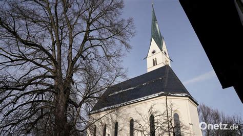 Sex In Kirche Prozess Zieht Sich Hin Onetz