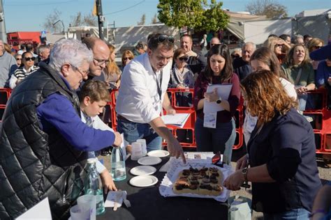 Carles Cerd Y El Restaurante Tremendo Ganan El Concurso De Coca De