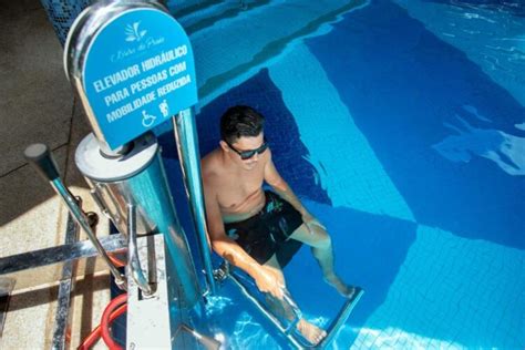 Hot Sexy Brisa Porto Bikini Pics