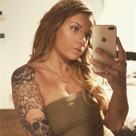 Tattooed Babes Slutty Selfies Xxx Porn Album