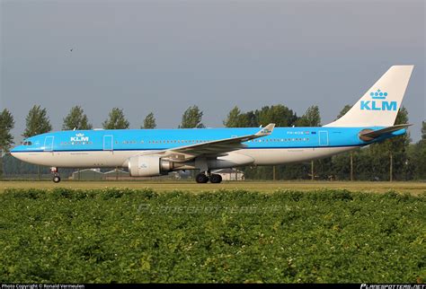 PH AOB KLM Royal Dutch Airlines Airbus A330 203 Photo By Ronald