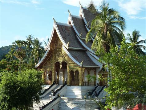 Temple in Laos Amazing Places, Laos, The Good Place, Temple, Cabin ...