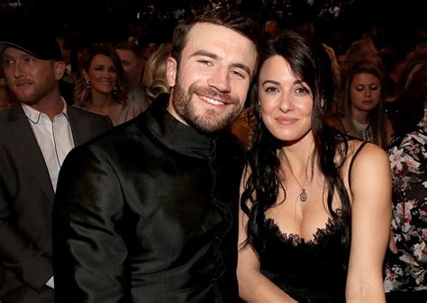 Sam Hunt Shares Why He Serenaded Wife Hannah At Acm Awards