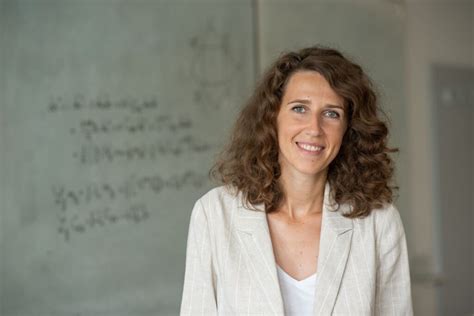 Il Premio Cinzia Vitale Alla Scienziata Belga Laura Donnay La