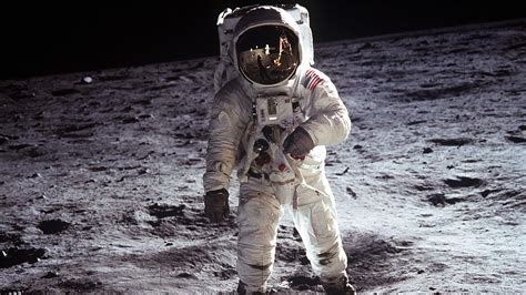 Astronaut Moon Wallpapers - Top Free Astronaut Moon Backgrounds ...