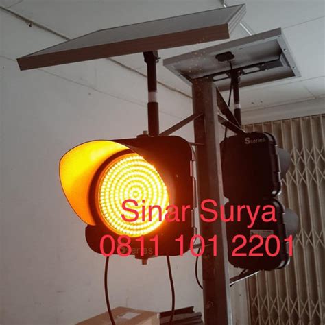 Jual Lampu Traffic Lalu Lintas Solar Panel Lampu Diameter Cm