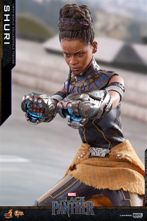 Hot Toys Reveals Regal King T Chaka Black Panther Figure