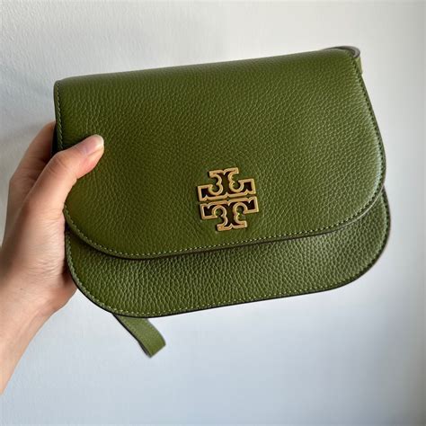 Tory Burch Britten Small Saddle Crossbody Bag Women S Fashion Bags