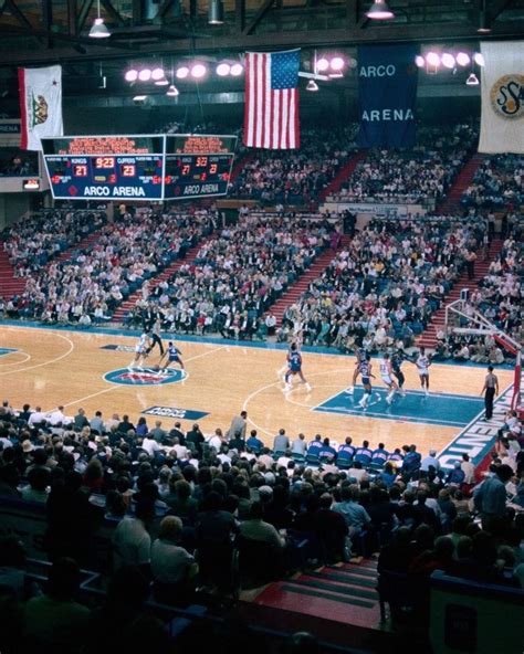 Sacramento Kings: 36 years ago today, the Kings played their first home ...