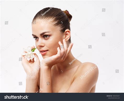 Beautiful Woman Naked Shoulders Bright Makeup Stock Photo Shutterstock