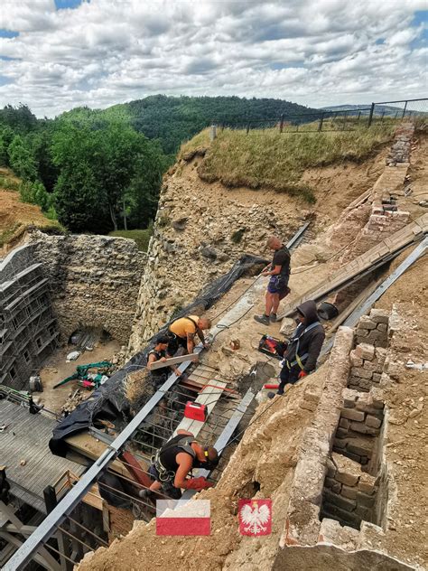 Rewaloryzacja zdegradowanych i niedostępnych części Pomnika Historii