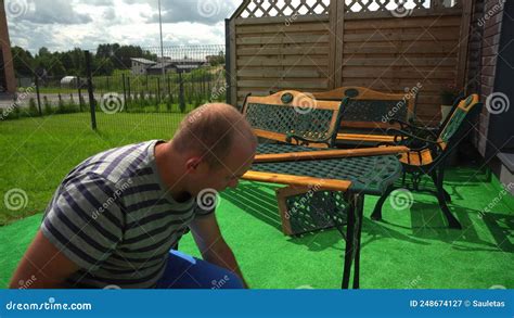 Amateur Man With Electric Screwdriver Renewing Old Vintage Furniture Stock Video Video Of Hand