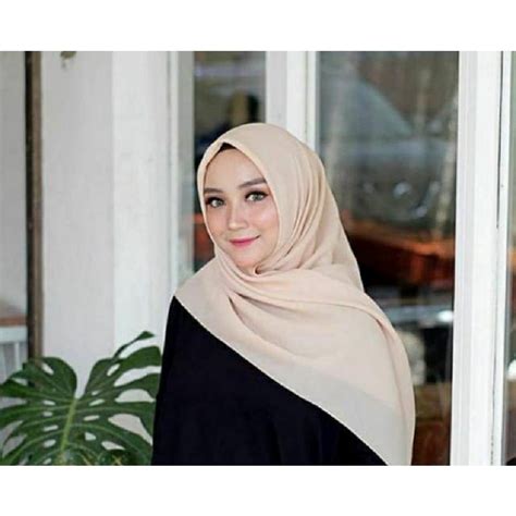 Jual Jilbab Bella Square Segi Empat Hijab Bella Square Terbaru