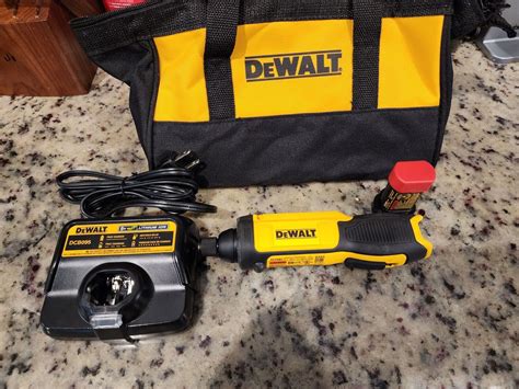 Dewalt Dcf682 8v Max Lith Ion Cordless Gyroscopic Screwdriver Kit Ebay