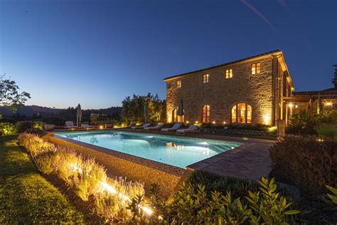 Luxury Villa Rental in the Tuscan Hills Near Florence, Italy — Francis York