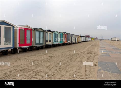 Beach wijk aan zee holland hi-res stock photography and images - Alamy