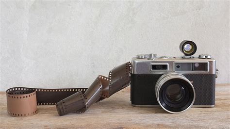 10 Fantastic Film Camera Bargains for 2014! | Expert photography blogs, tip, techniques, camera ...