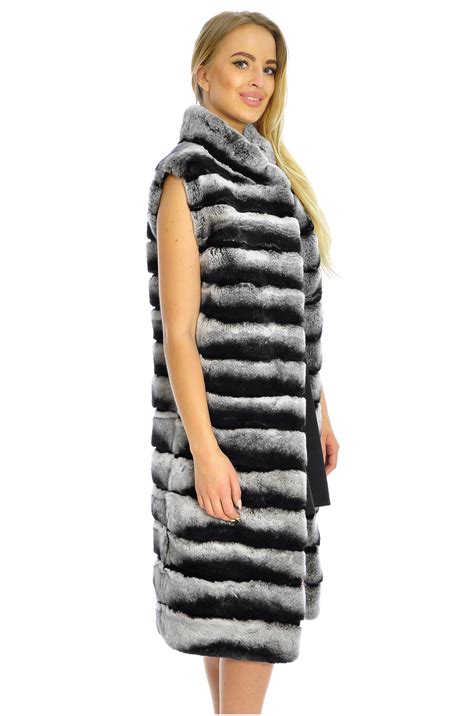 Жилет меховой женский из кролика от 21500 ₽ • 7270-01