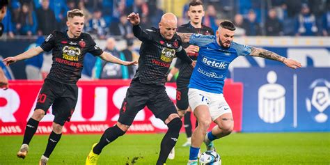 Ruch Chorzów Piast Gliwice Ruch pokonał Piasta 3 0 Wygrana beniaminka