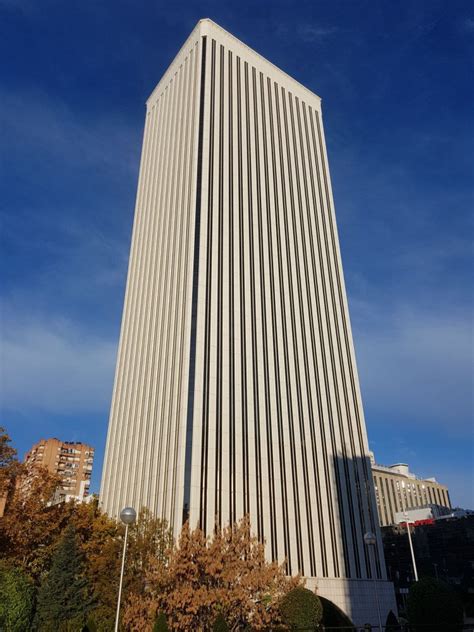 La Torre Picasso La De Valencia Y La Casa De Arturo Soria Edificios