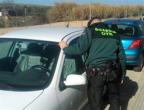 Oleada De Robos En Veh Culos En Aracena Tres Detenidos Por La Guardia