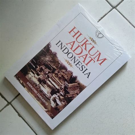 Jual Buku HUKUM ADAT INDONESIA SOERJONO SOEKANTO Kota Semarang