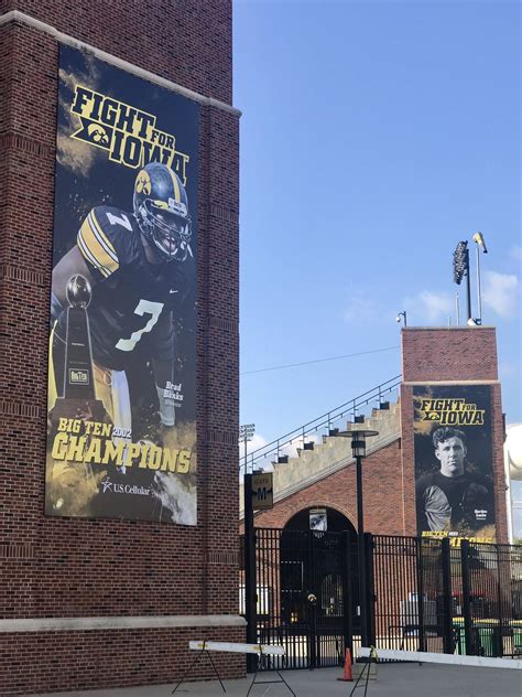 Kinnick Stadium Champions Gate Big Ten Football Stadiums