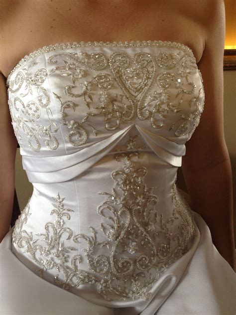 Beautiful bodice | Dream wedding ideas dresses, Pretty wedding dresses