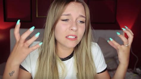 Wegen YouTube Karriere Dagi Bee Aus Ausbildung Gemobbt Promiflash De