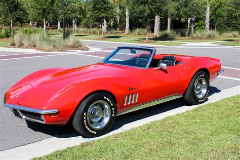 '69 Red Corvette