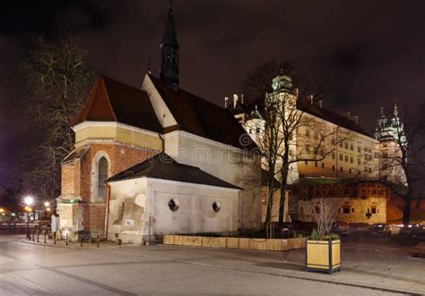 Kr Lewski Wawel Kasztel Jest Mekk Dla Turyst W Odwiedza Miasto Krakow