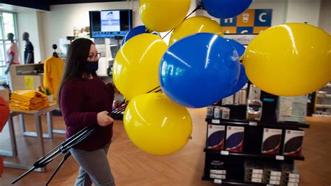 HCC reopens bookstore in first phase of student hub plans