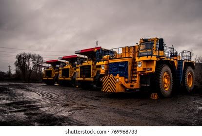 Processes Extraction Iron Ore Mine Stock Photo 769968733 | Shutterstock