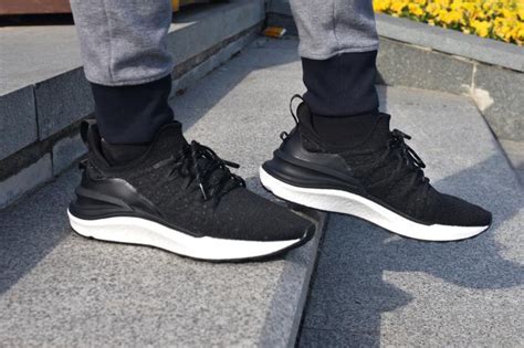 Mijia Sneakers 4 Review: No Smart Chip But Improved A Lot - Xiaomi DNA