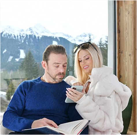 Dp K S Fj Sexy Ski Babe Candee Licious Enjoys Dp Fucking On Vacation Gp Bts