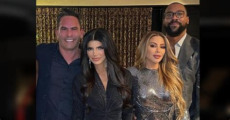 Teresa Giudice Trolled For Photoshop Fail In Picture With Larsa Pippen