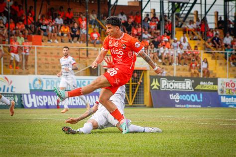 Puntarenas Fc Y San Carlos Sacaron Un Punto Que Favorece Sus Intereses