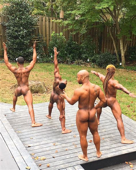 Naked Mens Yoga Scrolller